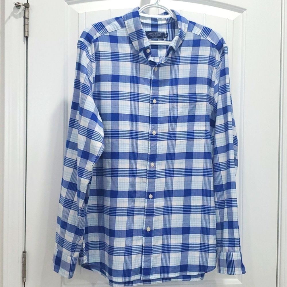 Vineyard Vines Blue and White Plaid Casual Button Down Shirt